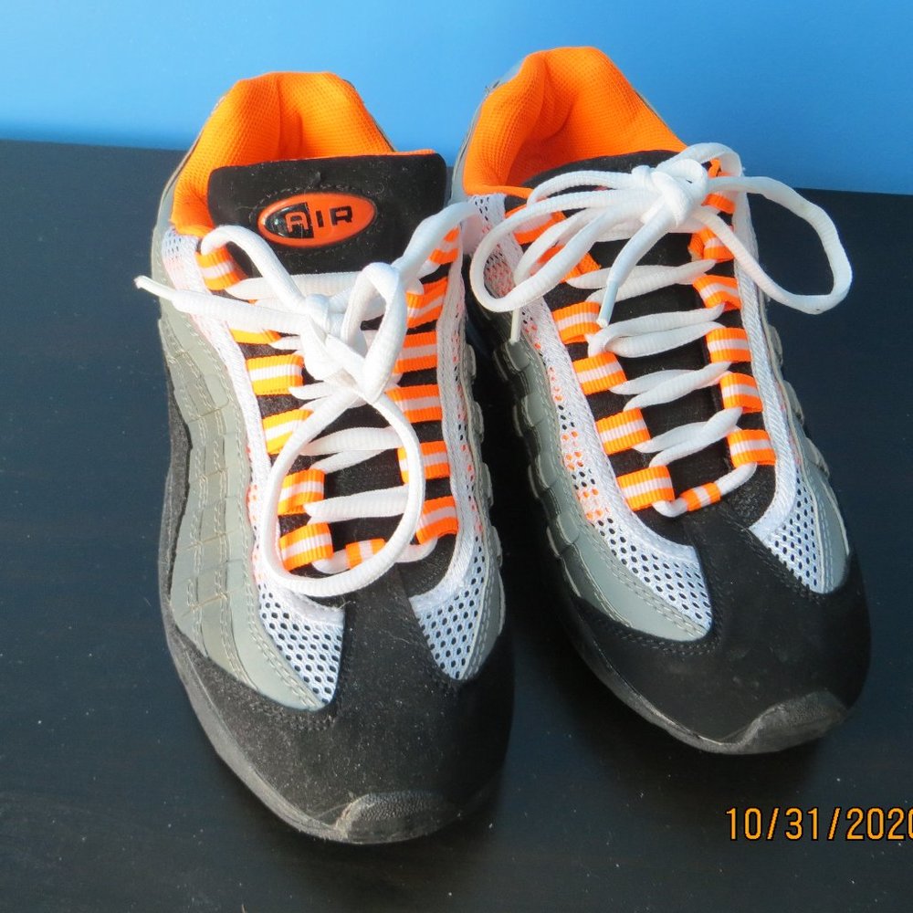 Women's sneakers
